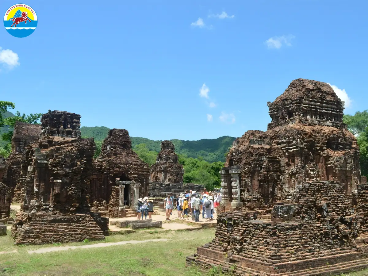 Tháng 2 - tháng 4 nên ghé thăm Mỹ Sơn