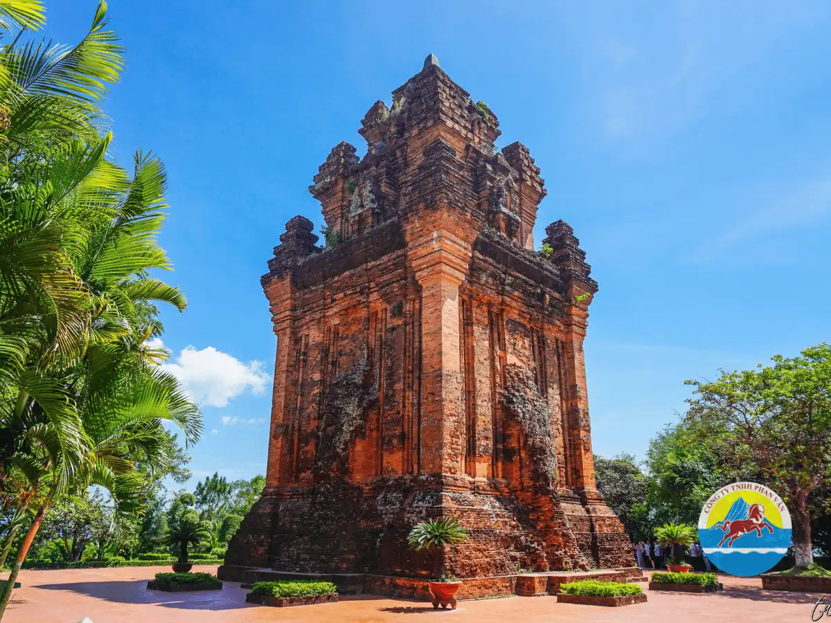 Tháp Nhạn Phú Yên