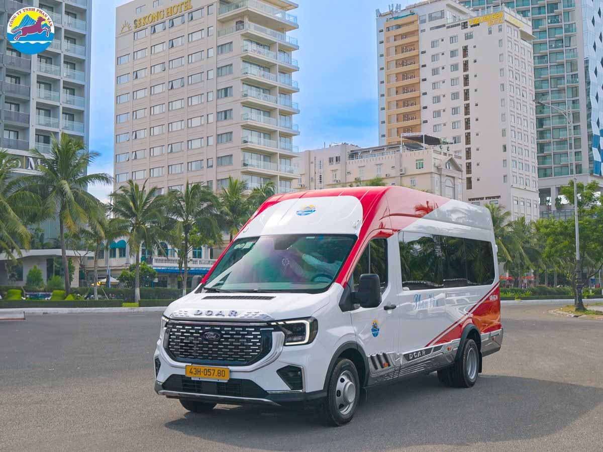 Mức giá thuê xe 16 chỗ từ Đà Nẵng đi Hội An không cố định mà sẽ thay đổi linh hoạt