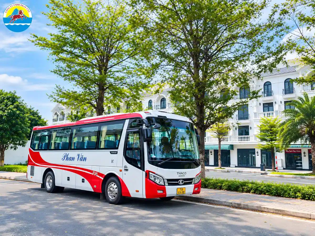 thuê xe 29 chỗ Đà Nẵng đi Huế