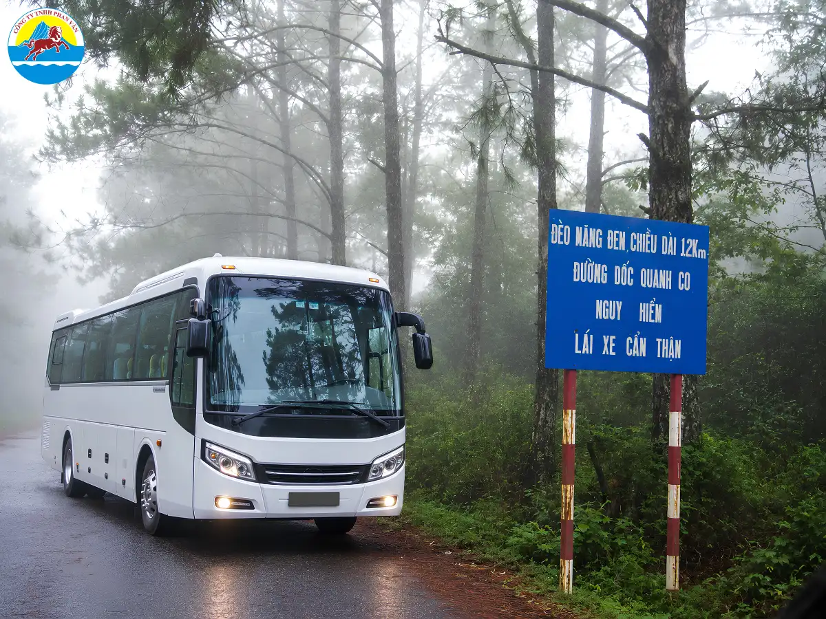 thuê xe 29 chỗ Đà Nẵng đi Măng Đen