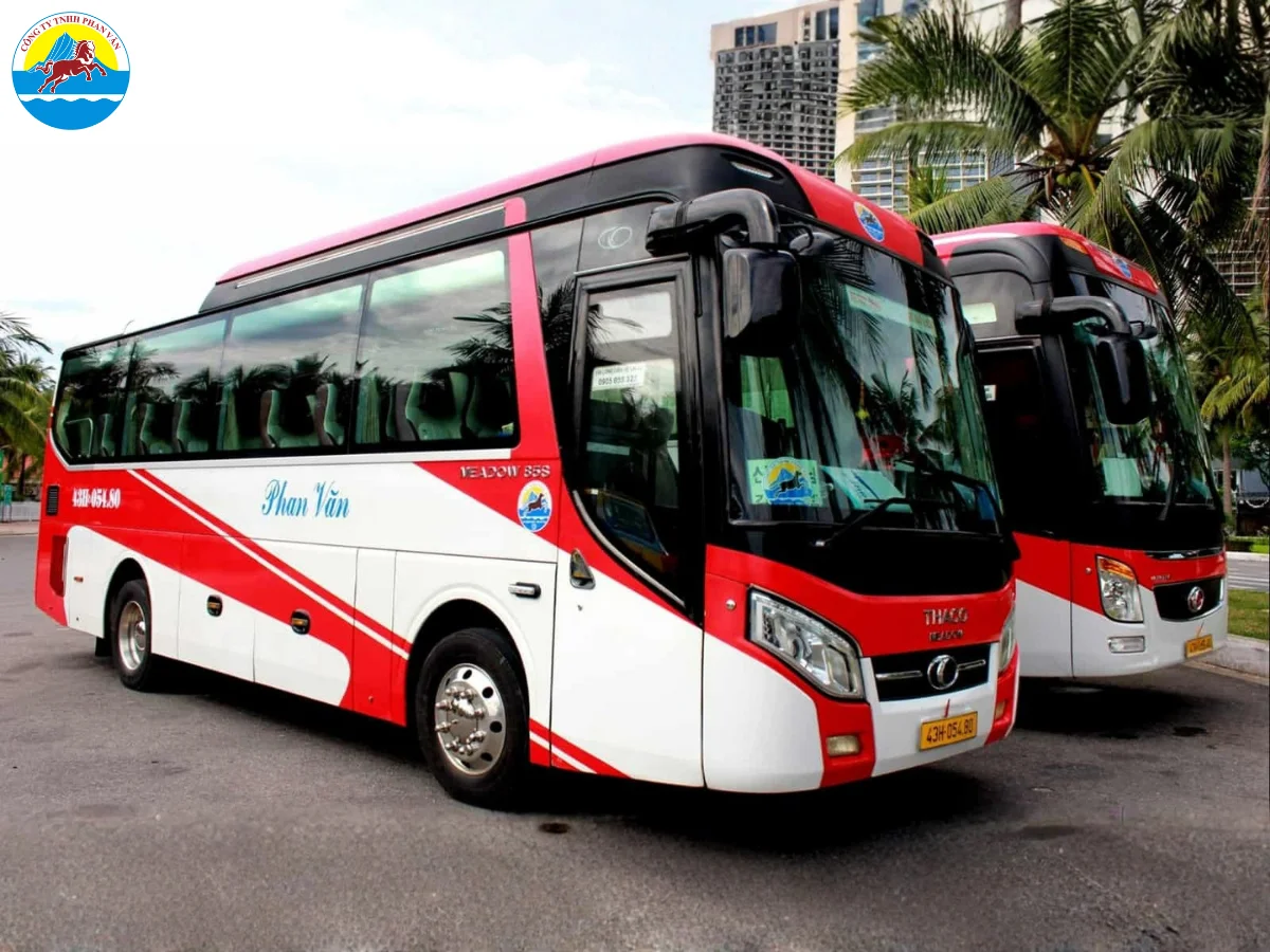 thuê xe 29 chỗ huế​