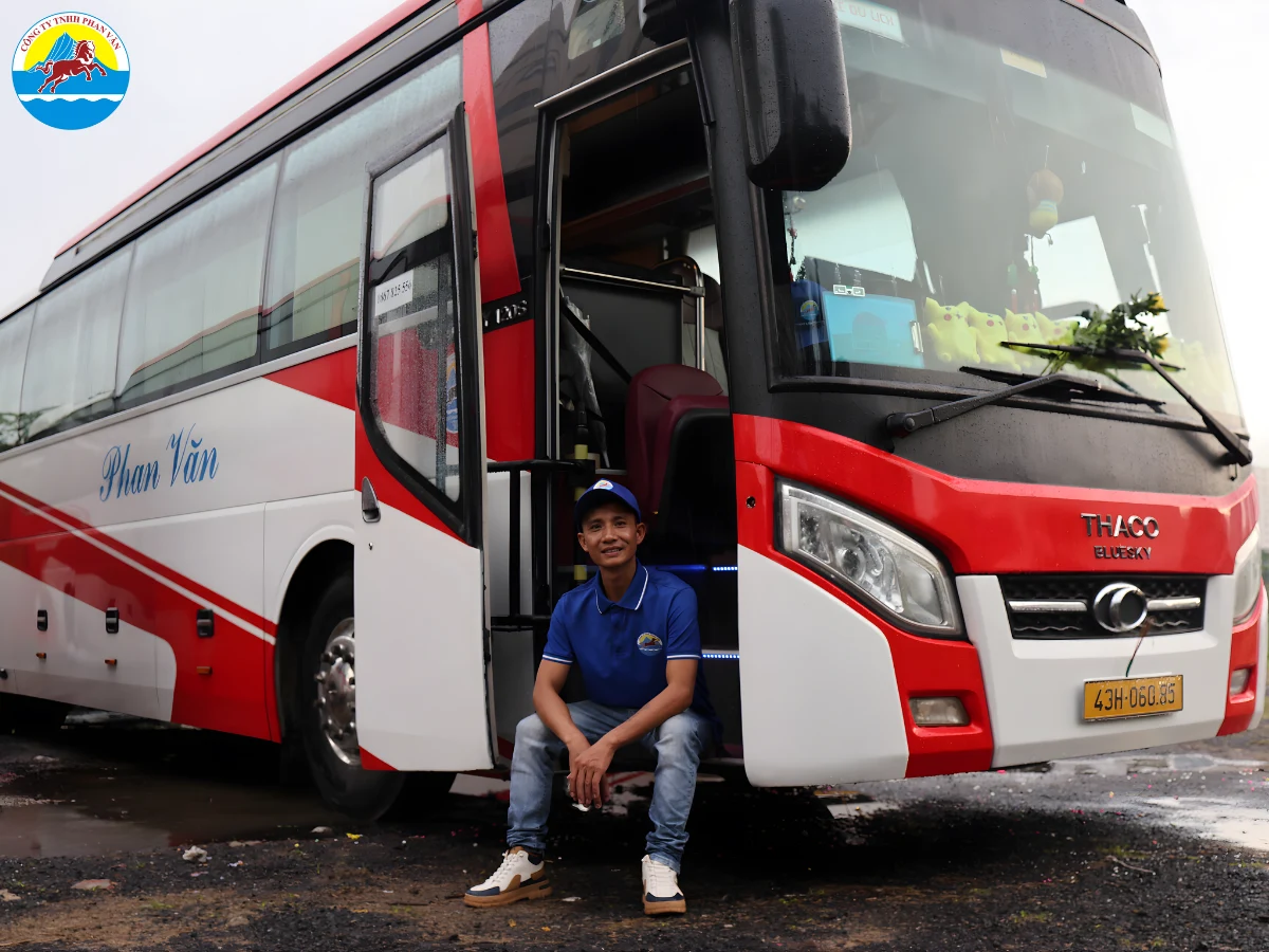 thuê xe 29 chỗ ở huế