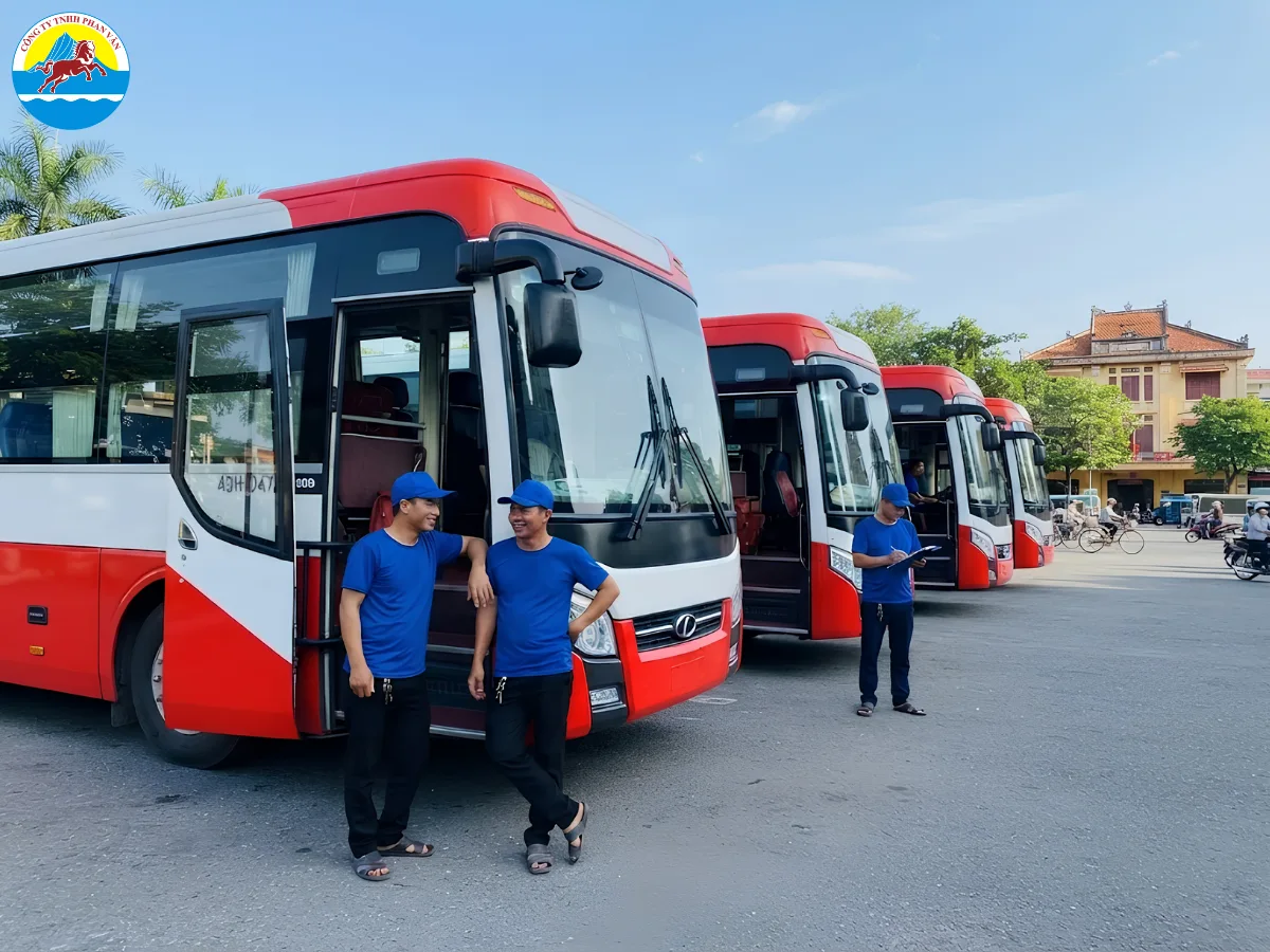 thuê xe 30 chỗ tại Huế