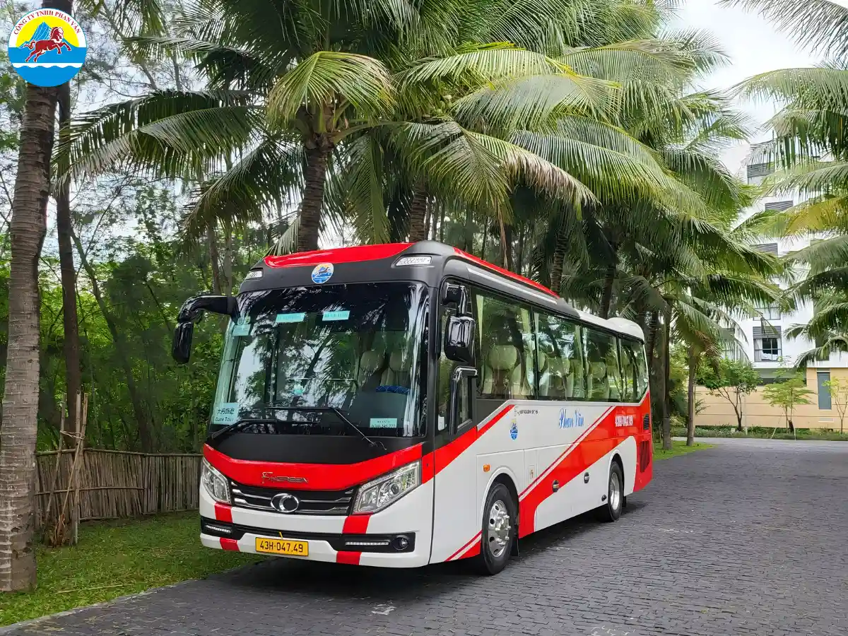 thuê xe 30 chỗ tại Huế
