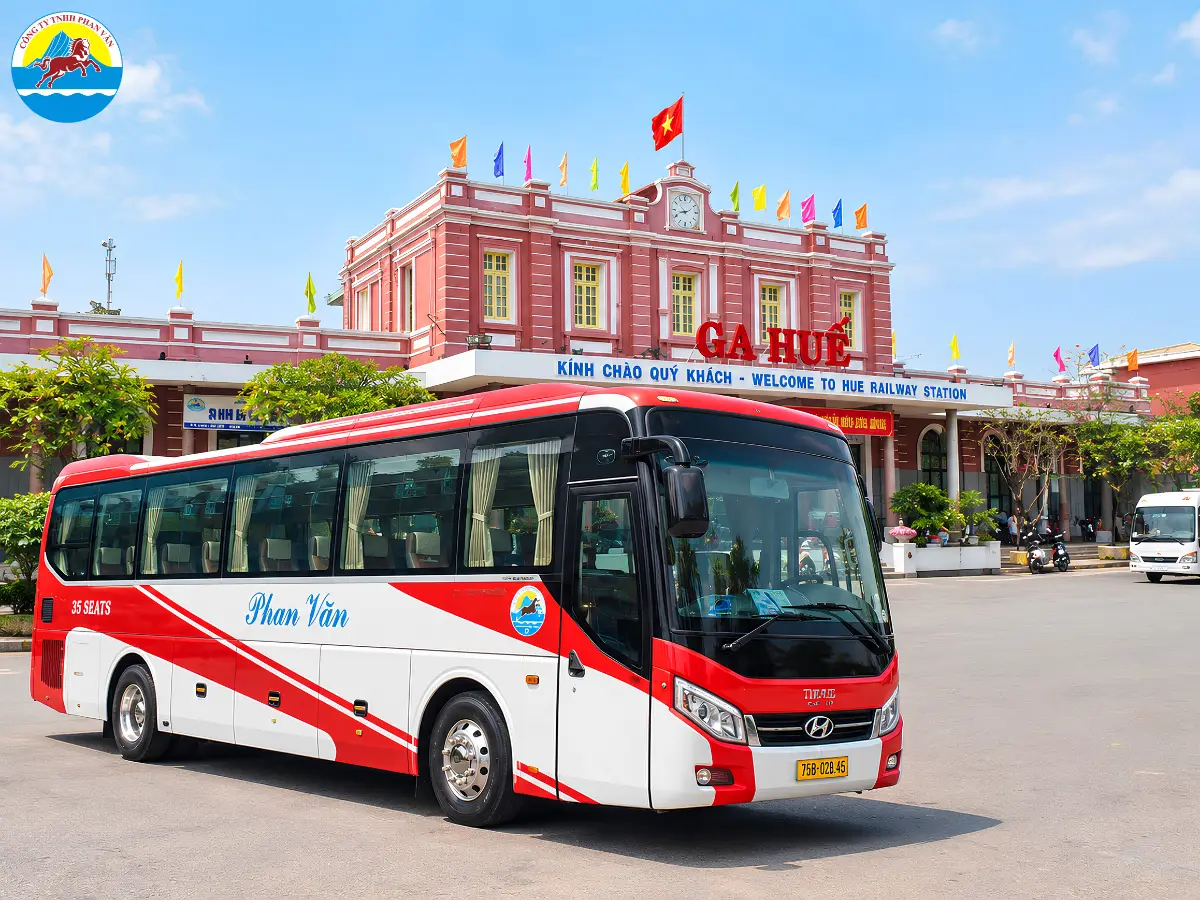thuê xe 35 chỗ Đà Nẵng đi Huế