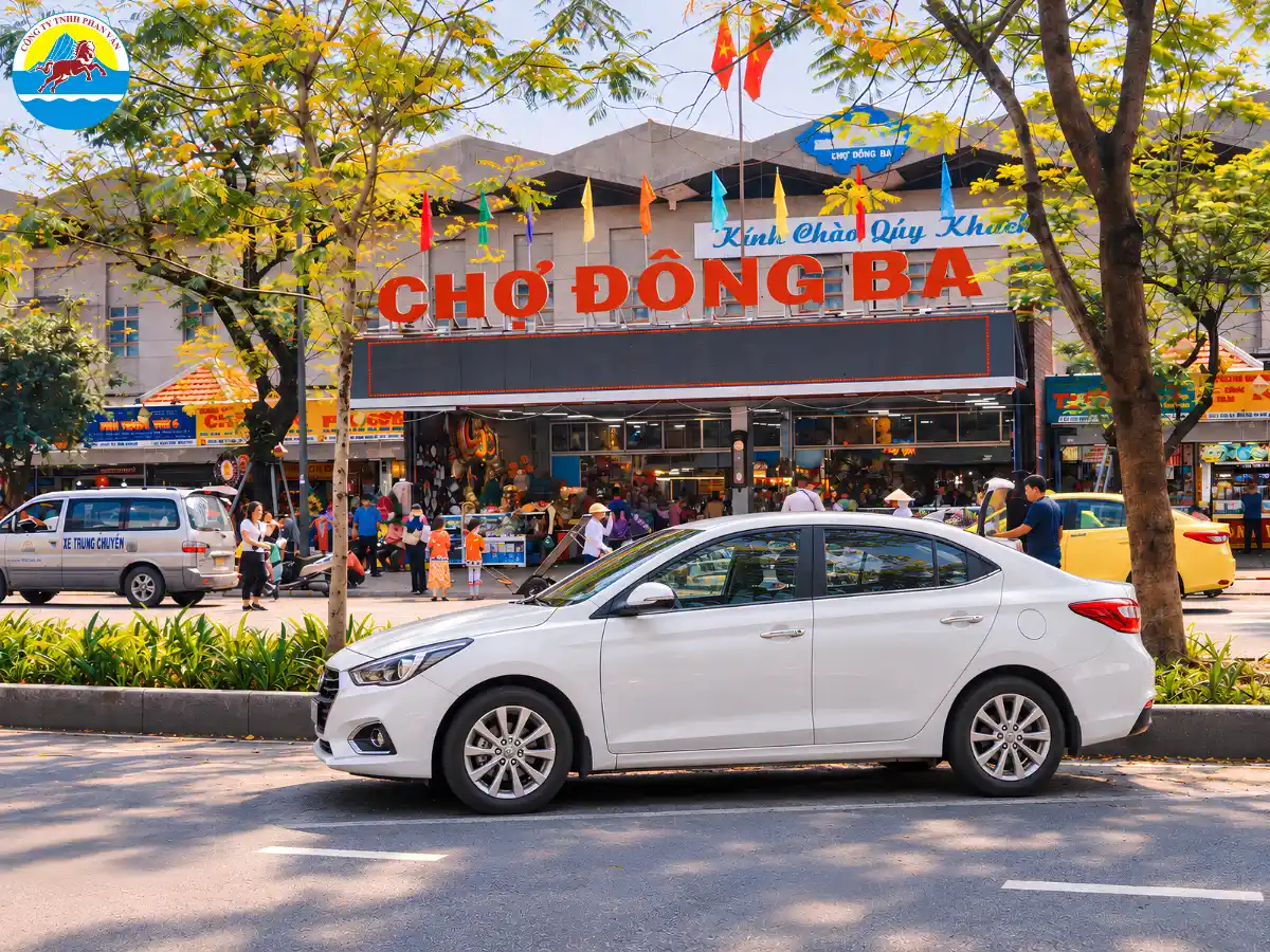 thuê xe 4 chỗ Đà Nẵng đi Huế