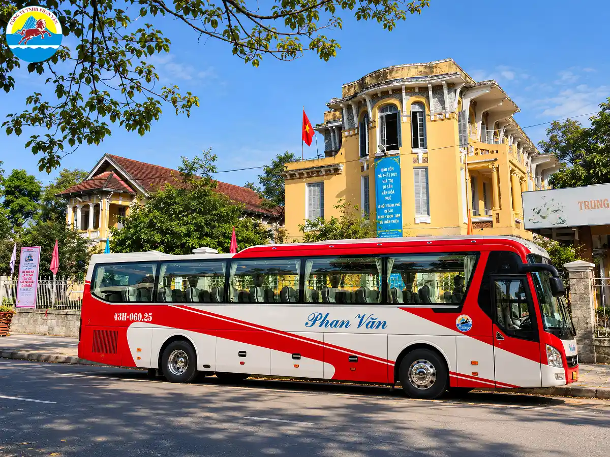 thuê xe 45 chỗ Đà Nẵng đi Huế