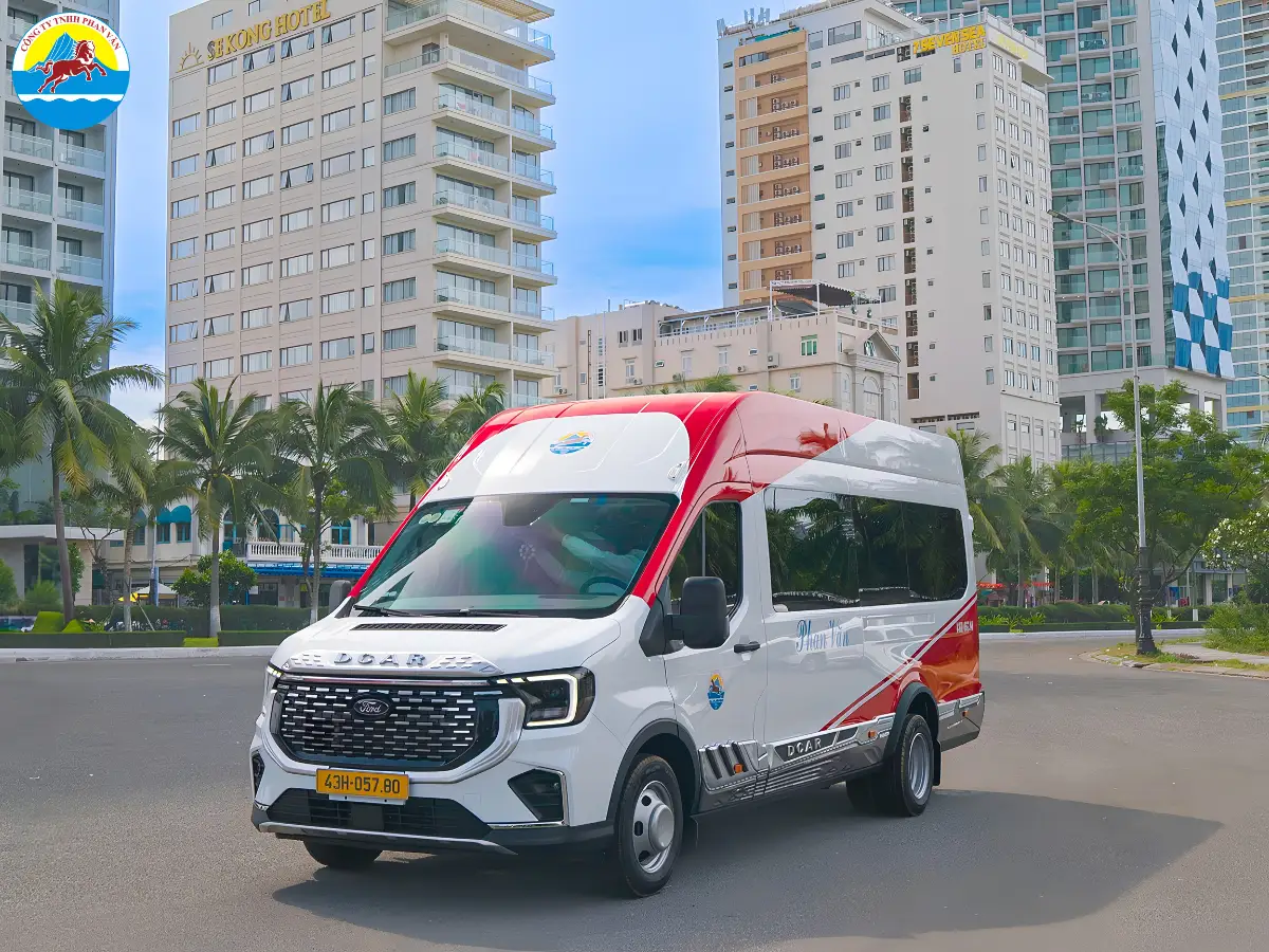 thuê xe 9 chỗ Phú Quốc