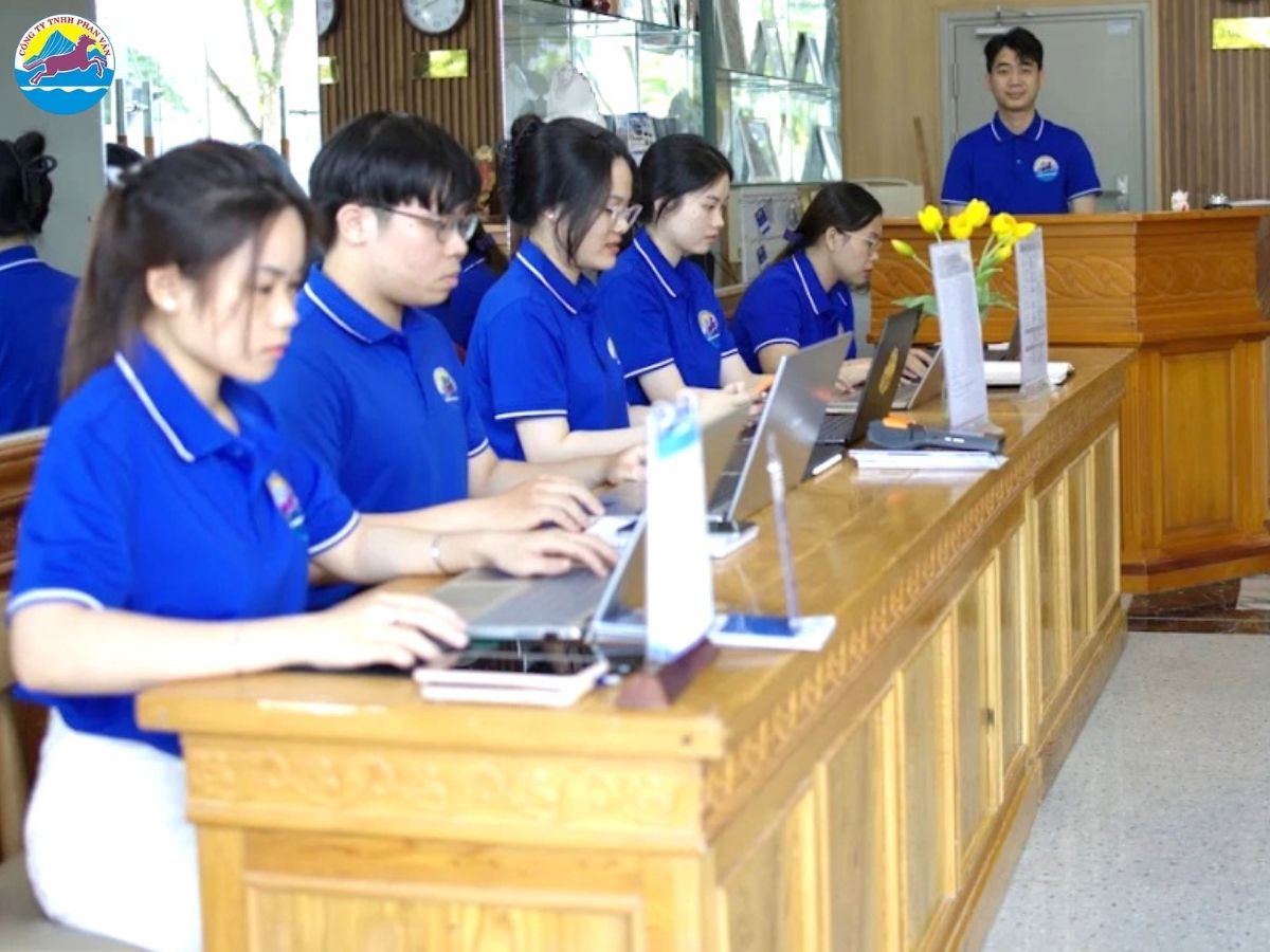 Phan Văn Travel đã tinh gọn quy trình đặt xe