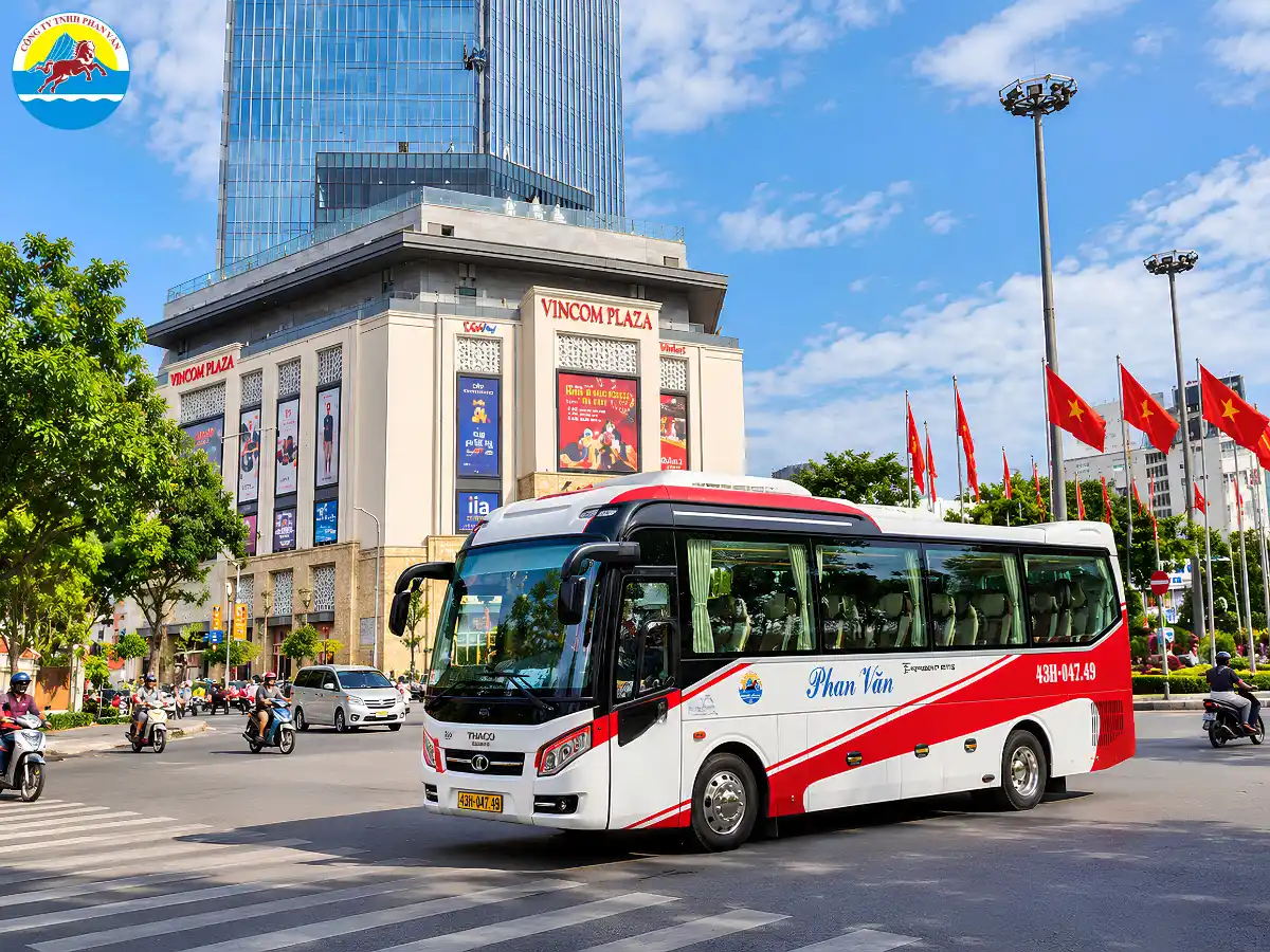 thuê xe Đà Nẵng đi Huế