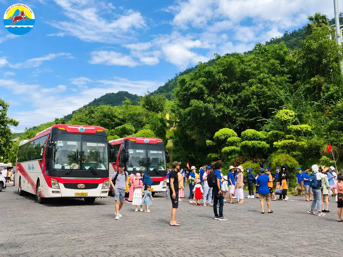 thuê xe Đà Nẵng đi Núi Thần Tài​