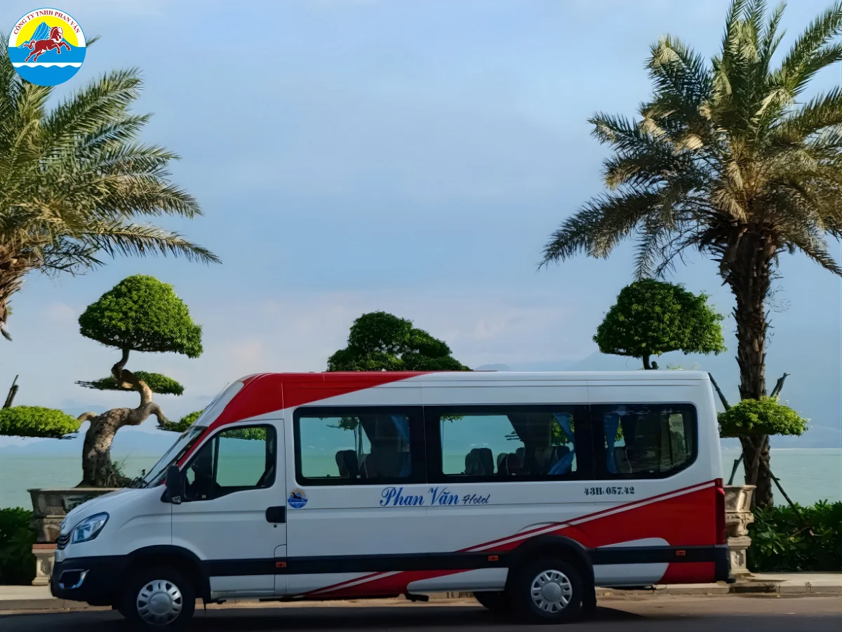 Giá thuê xe đi miền Tây từ 1.200.000 VNĐ