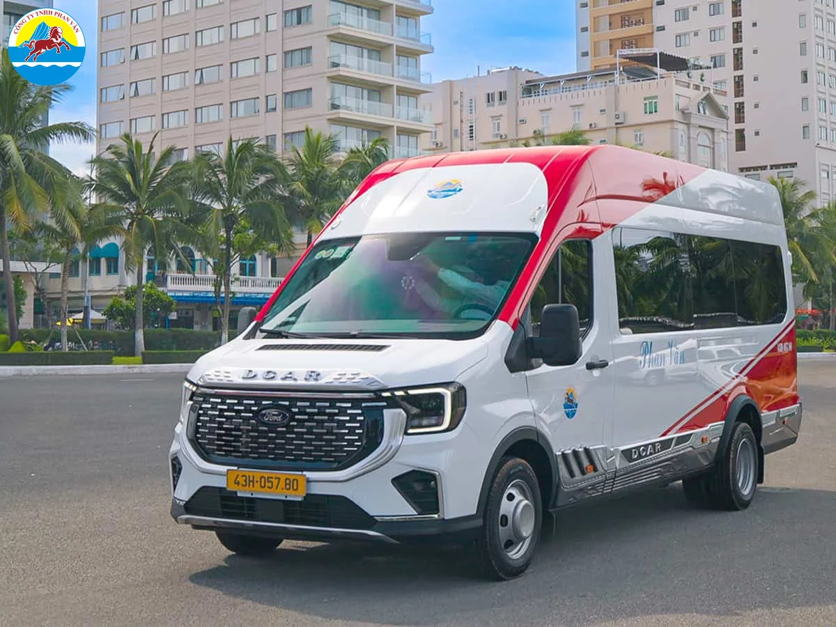 Xe Limousine và xe VIP hạng sang