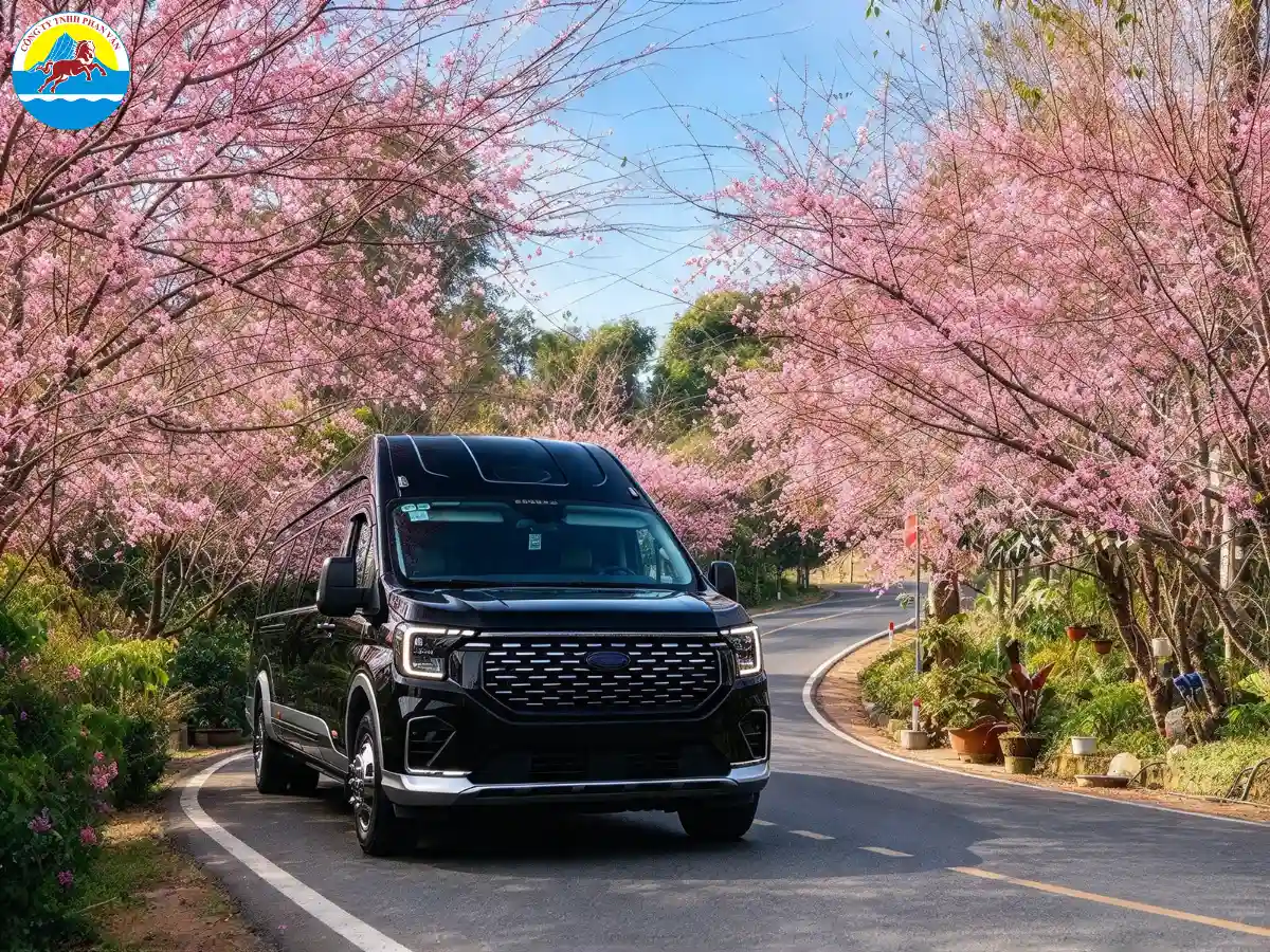 thuê xe limousine 12 chỗ Đà Nẵng đi Măng Đen