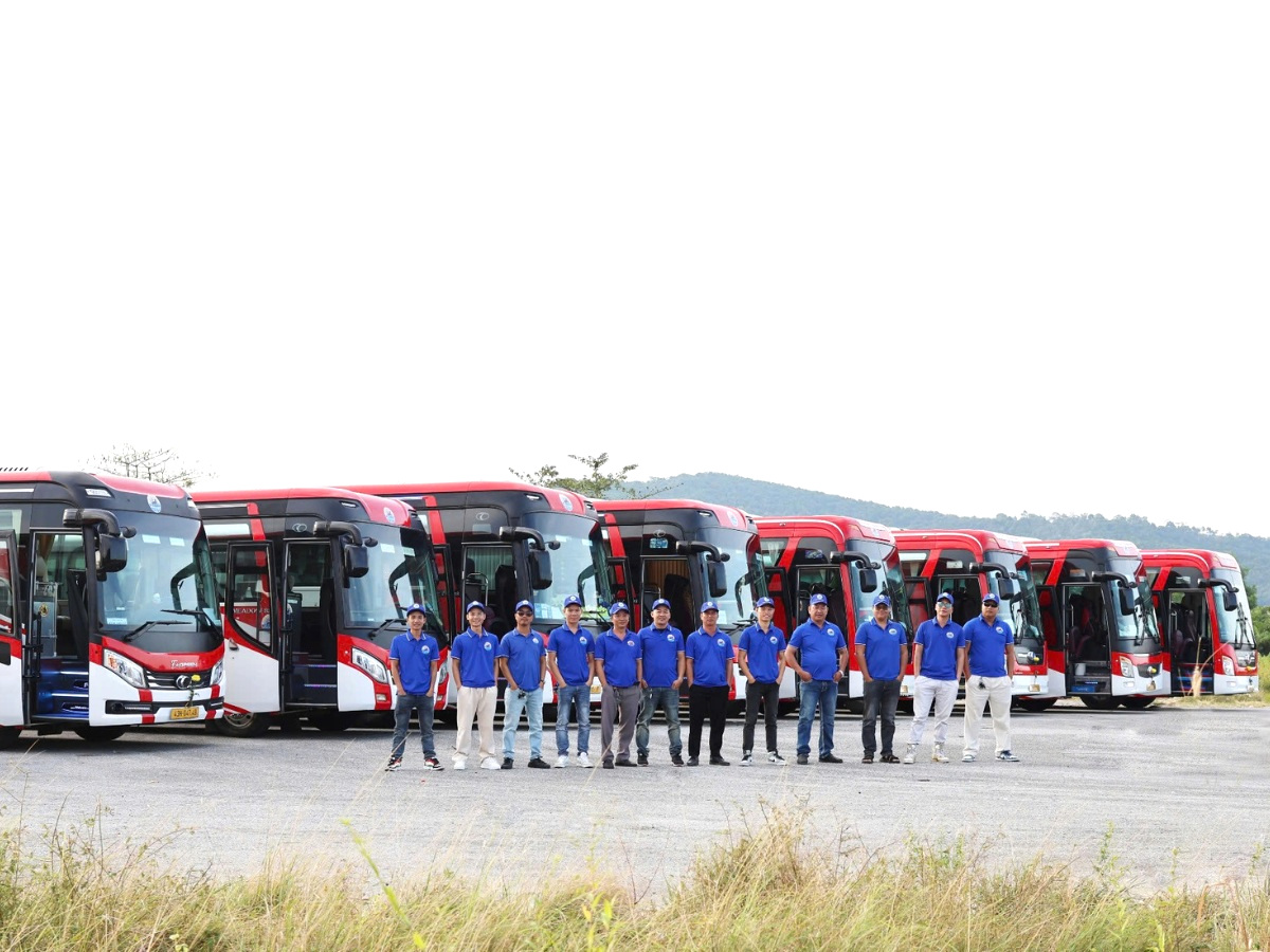 Đội ngũ tài xế Phan Văn sẽ đưa bạn đến đúng đích một cách trọn vẹn