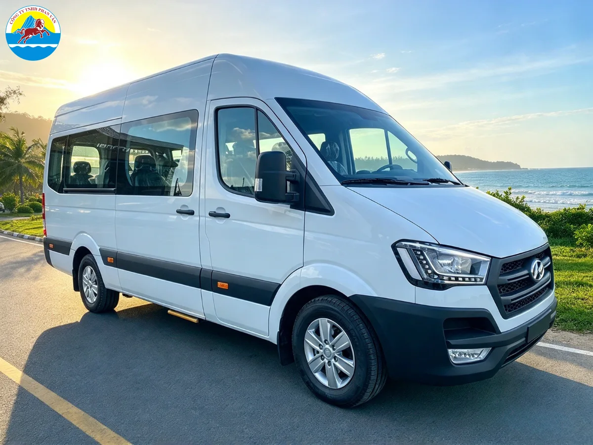 Xe limousine 16 chỗ đi Nha Trang tại Phan Văn Travel