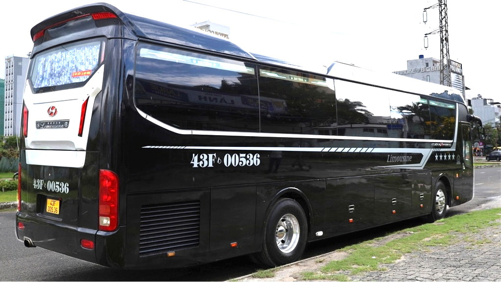 Thuê Xe Limousine 29 Chỗ Đà Nẵng Đi Nha Trang