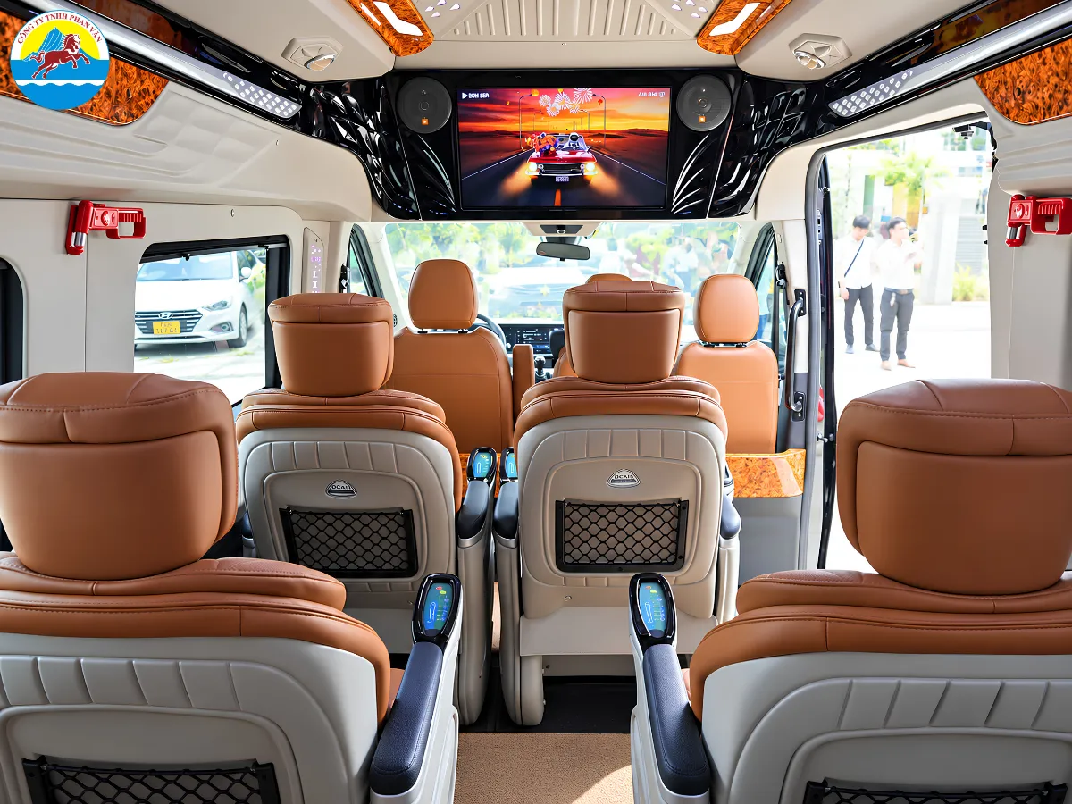thuê xe limousine 9 chỗ cho sự kiện Đà Nẵng
