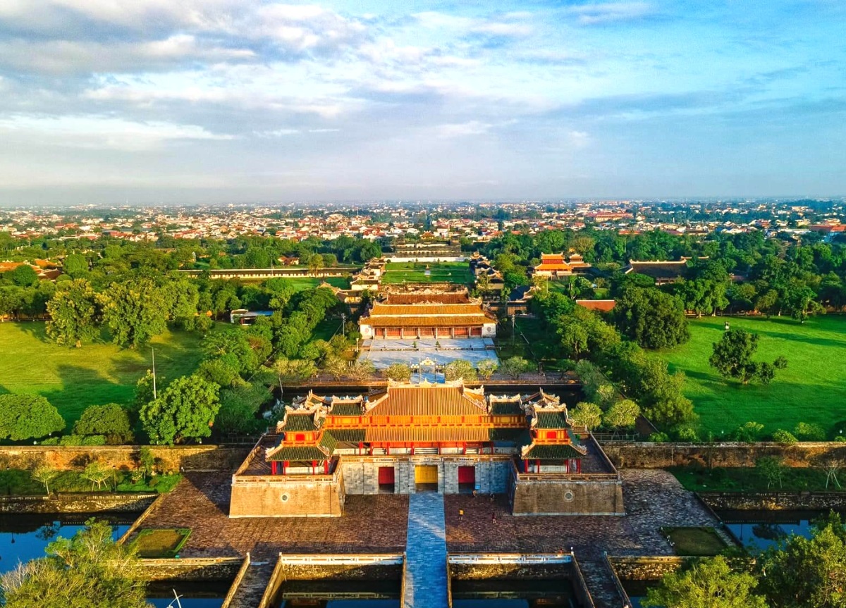 Tham quan Đại Nội Huế