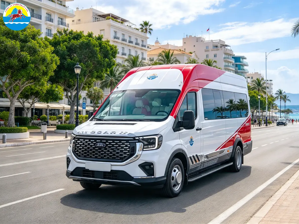 thuê xe limousine 9 chỗ Đà Nẵng đi Nha Trang