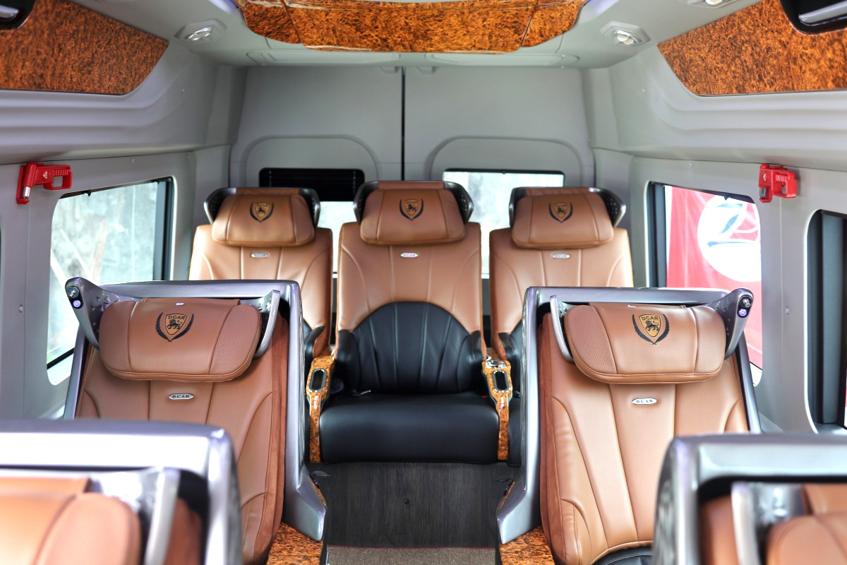 Xe đời mới với nội thất bên trong cực xịn