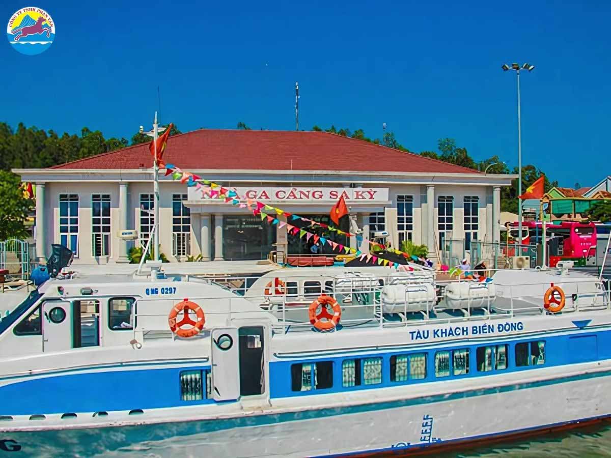 Thời gian di chuyển trung bình 1 tiếng 45 phút