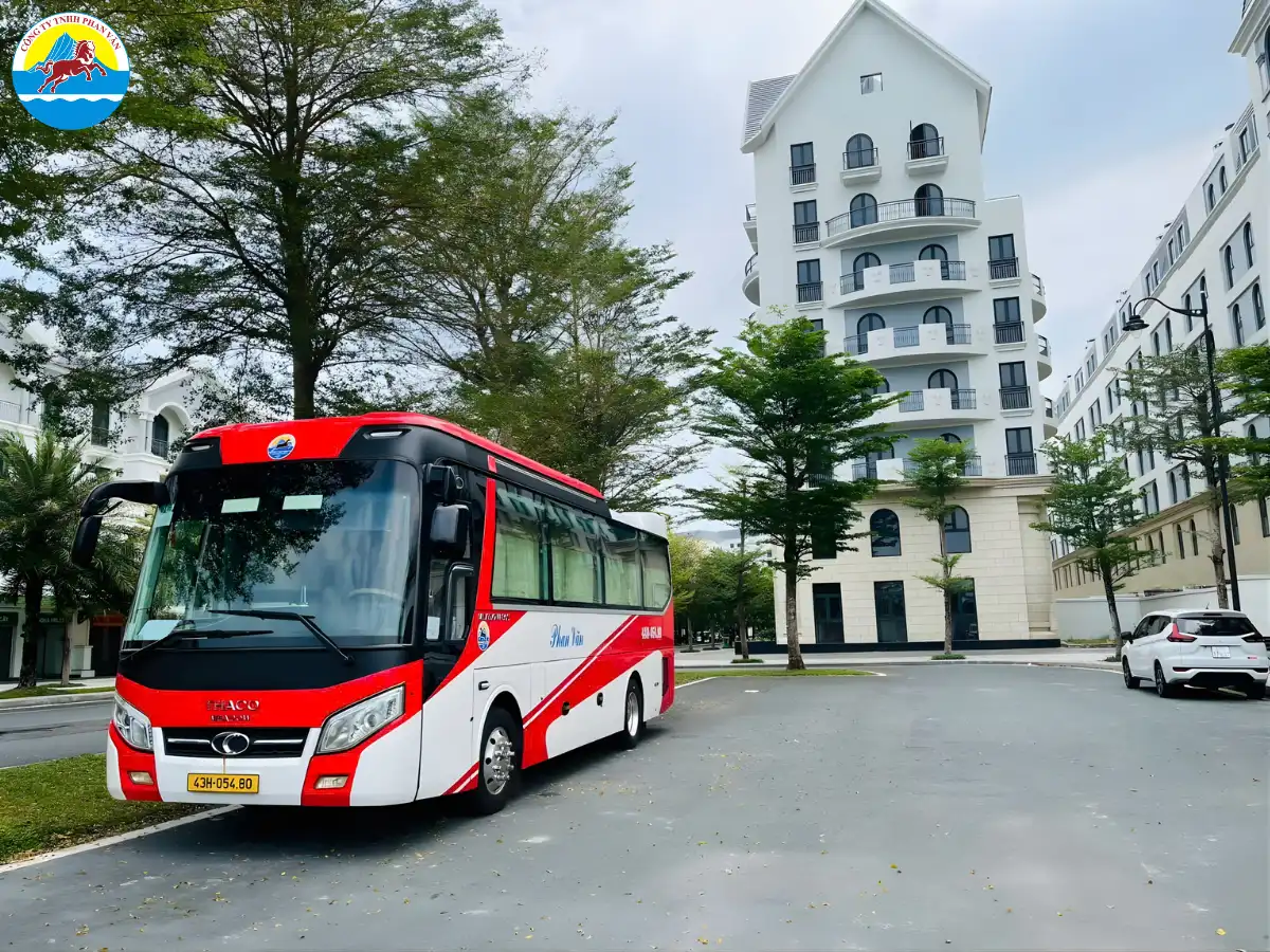 thuê xe từ Đà Nẵng đi Cảng Sa Kỳ
