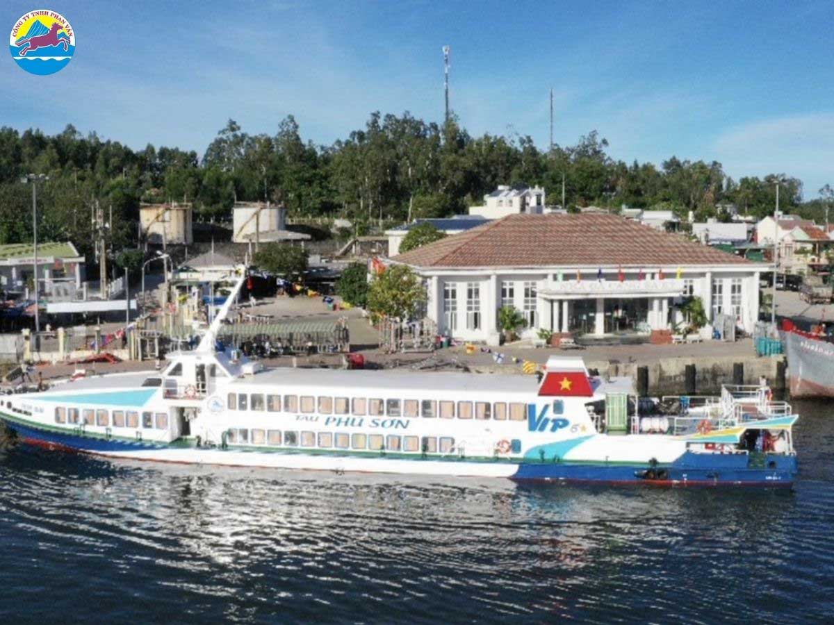 Kinh nghiệm đi chuyến Đà Nẵng - cảng Sa Kỳ