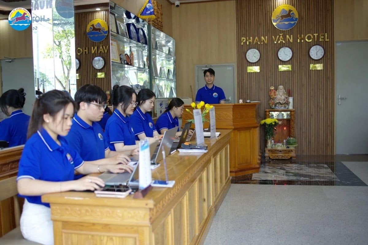 thuê xe đi vinpearl nam hội an