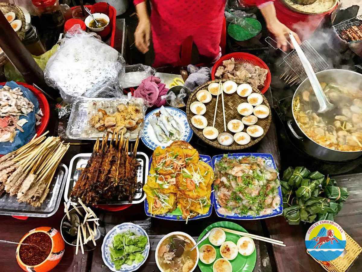 Ẩm thực Huế phong phú