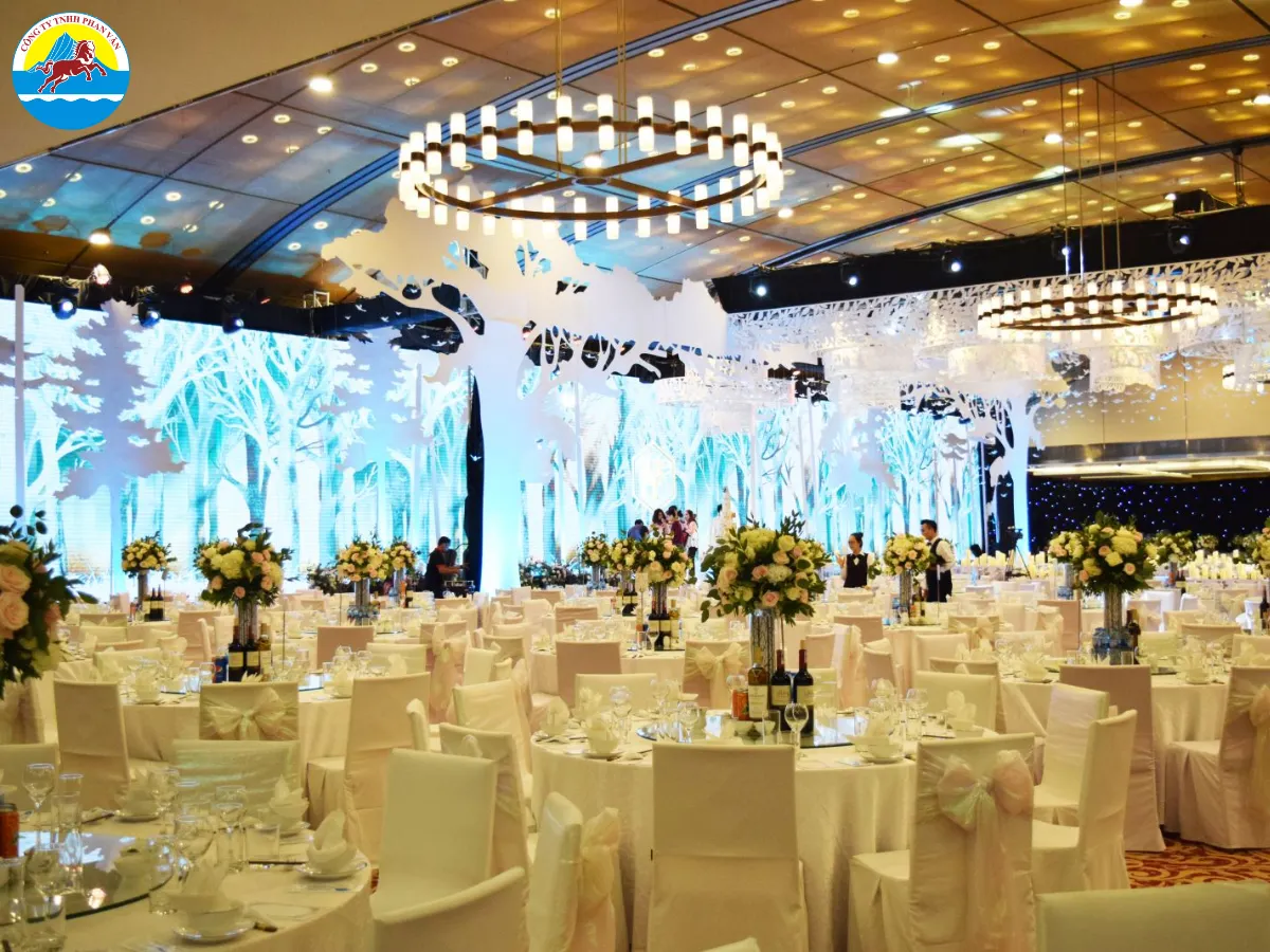 Doanh nghiệp nên giao cho đơn vị tổ chức địa phương để hạn chế rủi ro