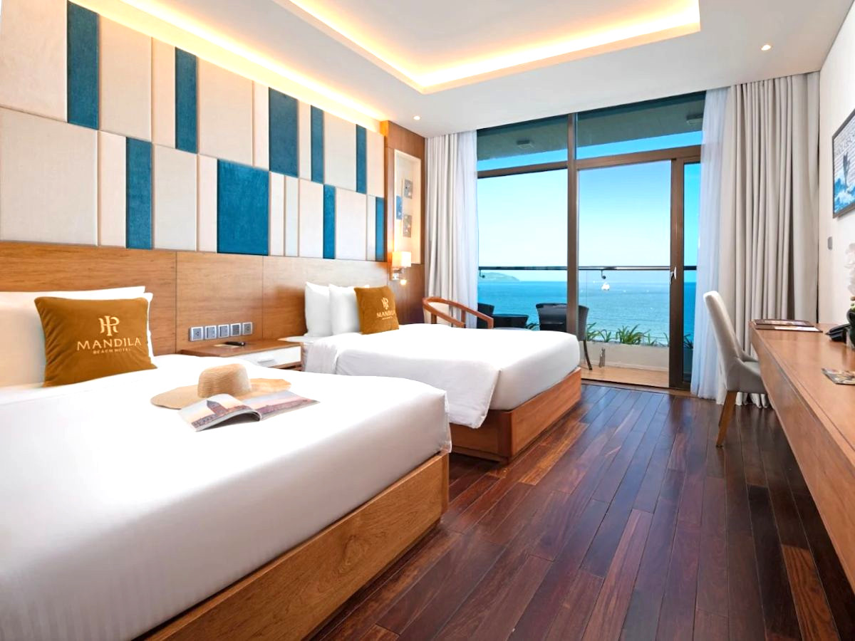 top-10-khach-san-da-nang-gan-bien-duoc-du-khach-yeu-thich-nhat-phan-van-travel-3