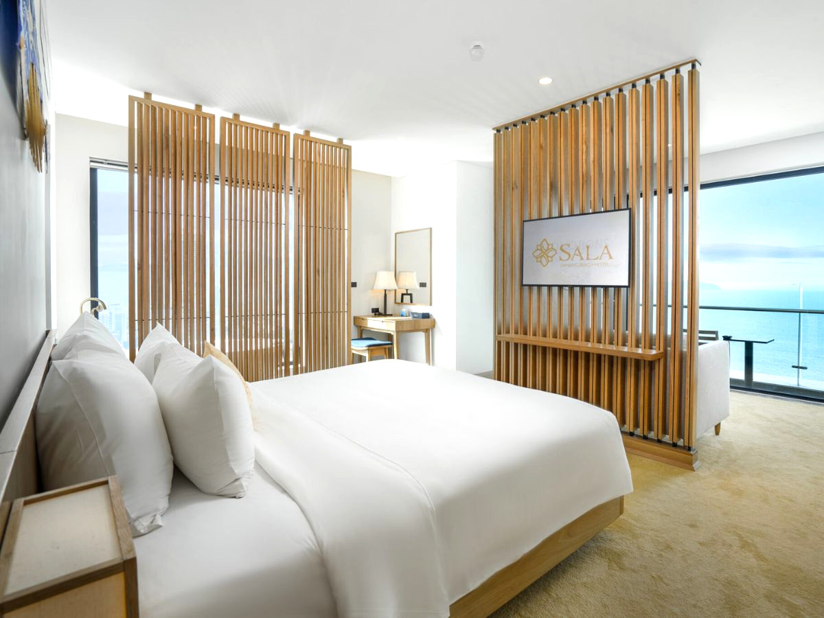 top-10-khach-san-da-nang-gan-bien-duoc-du-khach-yeu-thich-nhat-phan-van-travel-6