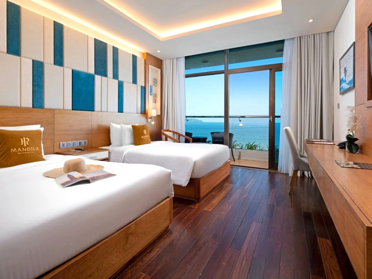 top-10-khach-san-da-nang-view-dep-gan-bien-my-khe-cuc-chill-phan-van-travel-3