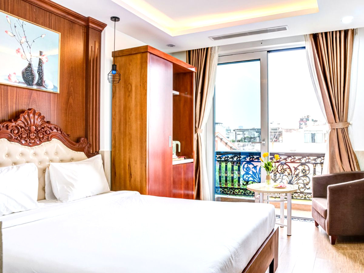 top-5-khach-san-da-nang-gan-cho-han-gia-re-view-dep-2025-khach-san-phan-van-1