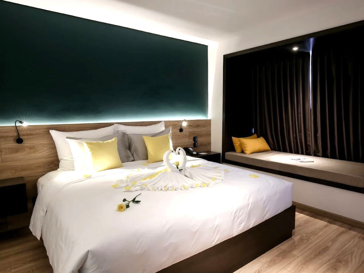 top-7-khach-san-da-nang-gan-trung-tam-dang-trai-nghiem-nhat-2025-phan-van-travel-6