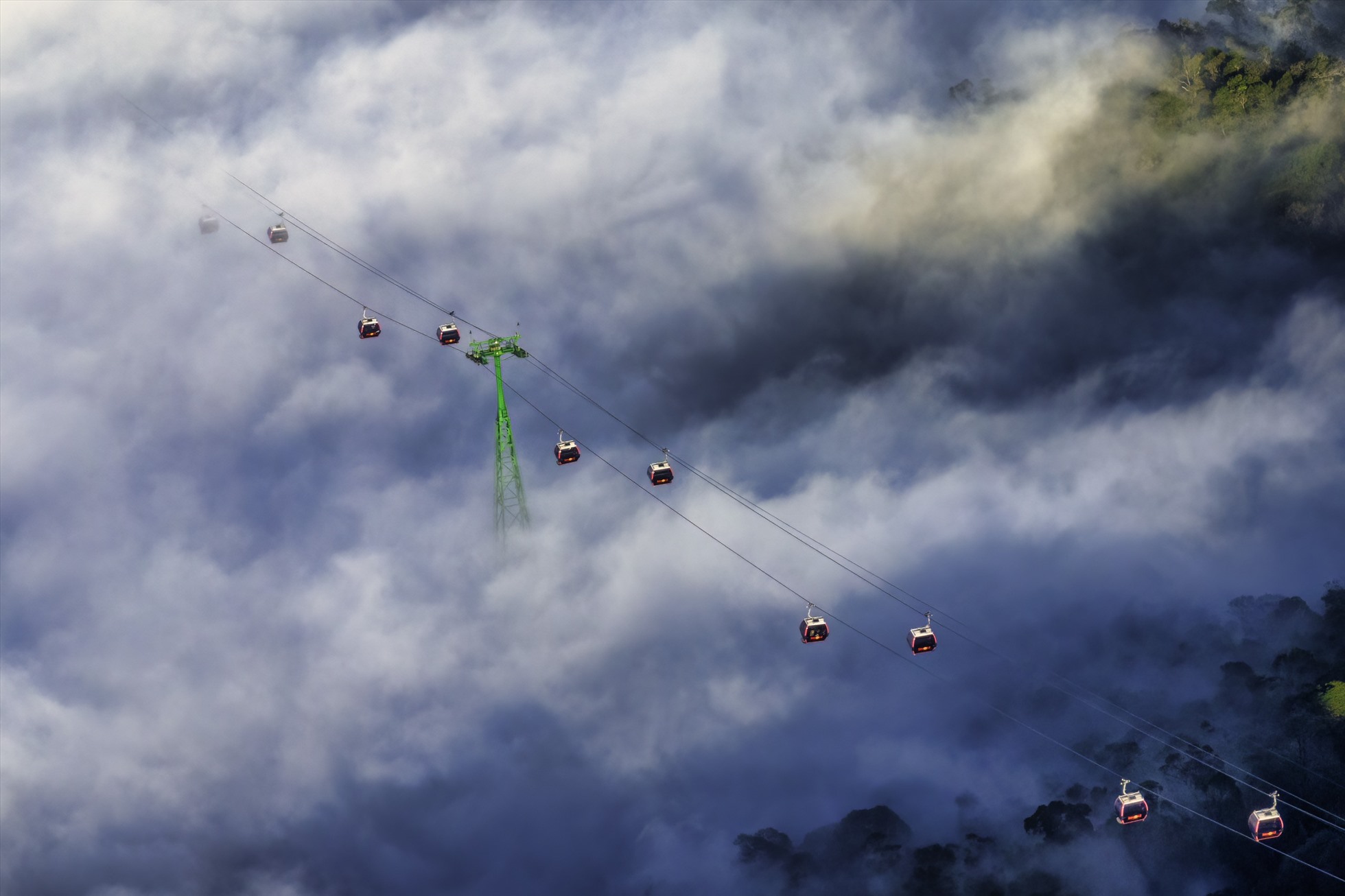 Cáp Treo Bà Nà - Kỷ Lục Thế Giới