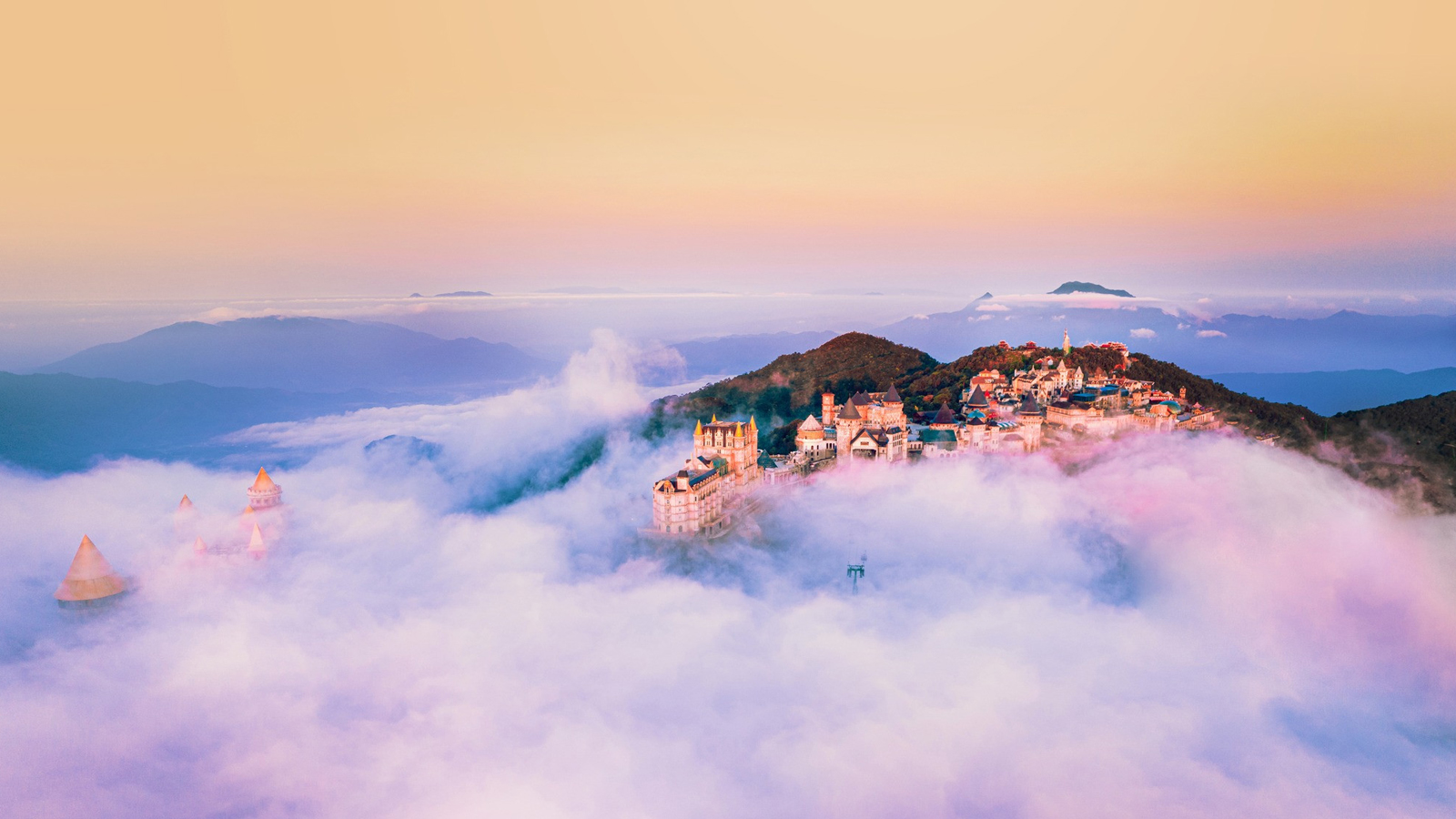 Khám Phá Vẻ Đẹp Thiên Nhiên Của Bà Nà