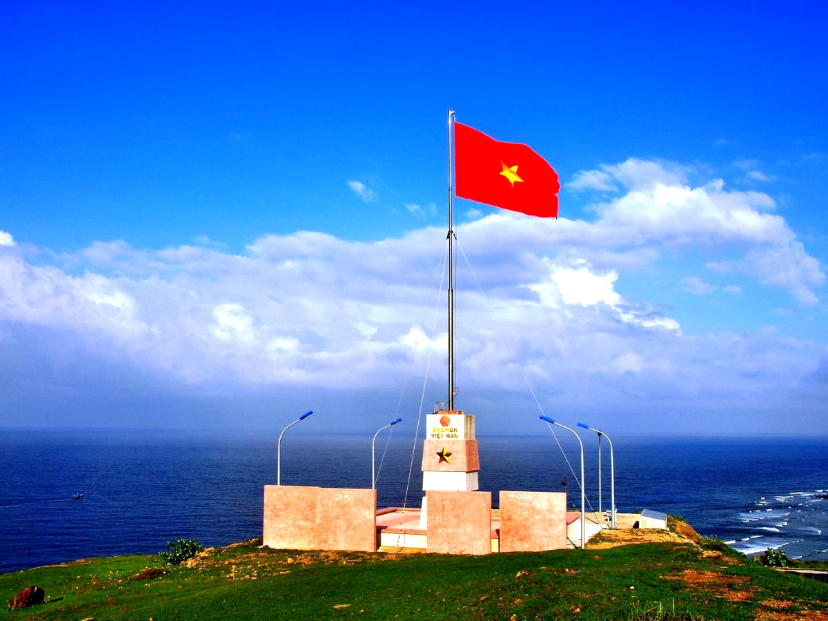 tour-dao-ly-son-2n1d-tu-da-nang-kham-pha-dao-ngoc-bien-khoi-phan-van-travel-2