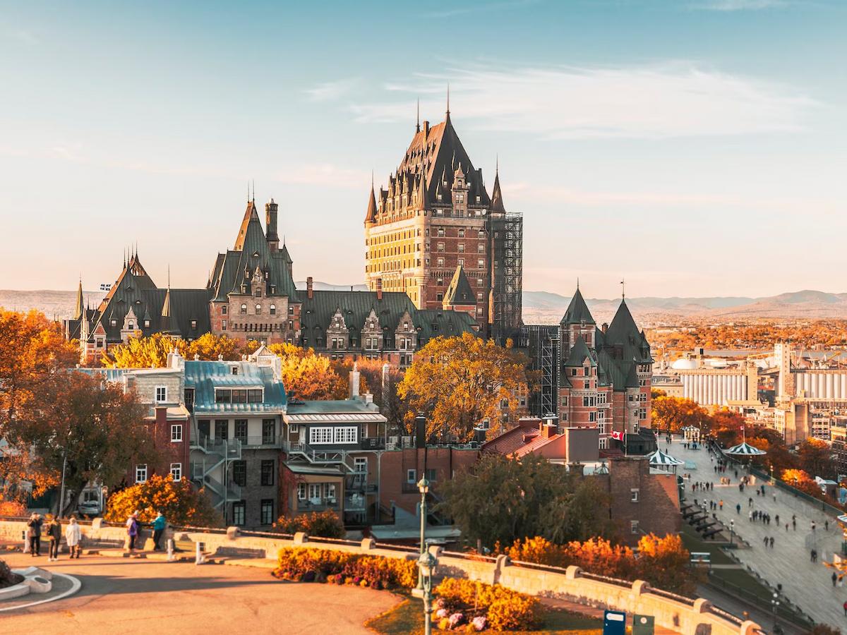 tour-du-lich-canada-du-lich-mua-la-phong-ruc-ro-phan-van-travel-4