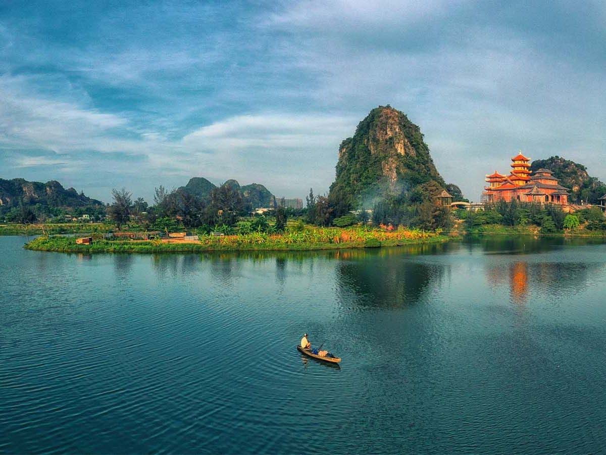 Tour Ngũ Hành Sơn + Hội An