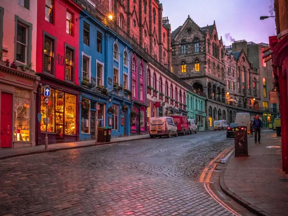 tour du lịch edinburgh