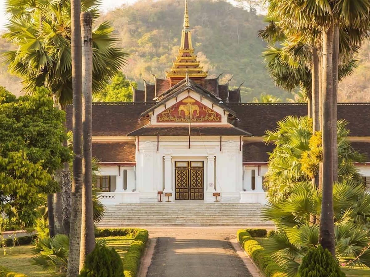 Tour TPHCM - Viêng Chăn - Luang Prabang - Vang Viêng - TPHCM - Lào tại Phan Văn Travel