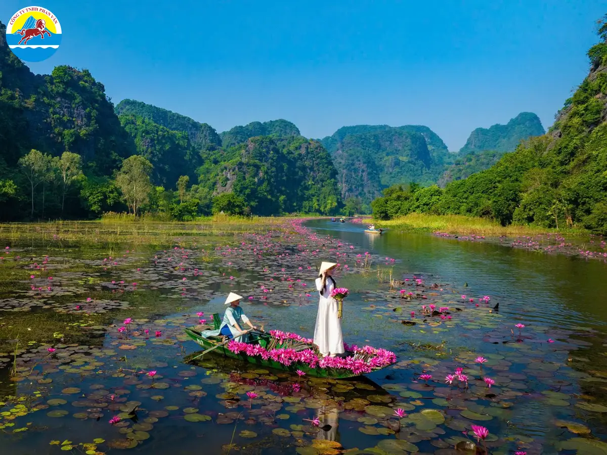 Phan Văn Travel là đơn vị uy tín cung cấp tour du lịch Đà Nẵng đi Ninh Bình chất lượng cao
