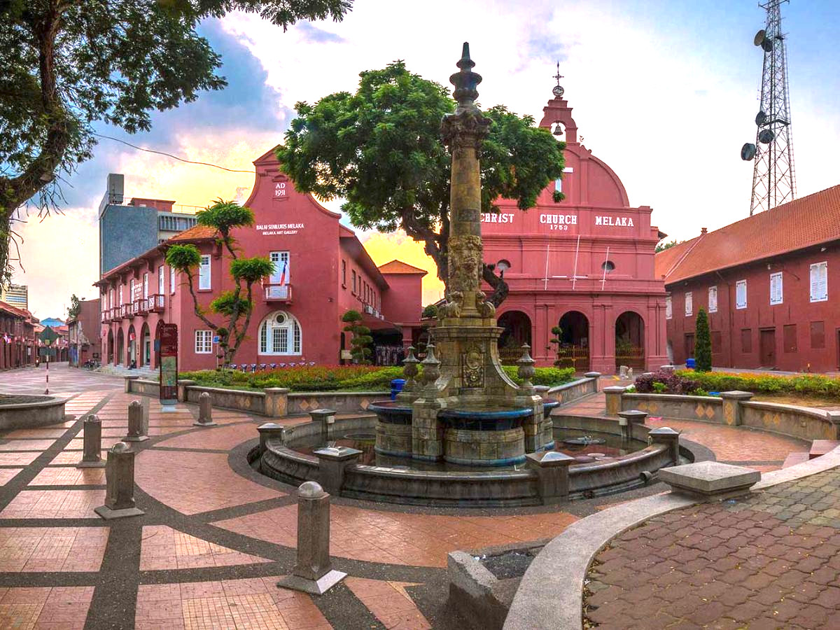 tour-du-lich-singapore-malaysia-5n4d-tu-da-nang-tron-goi-gia-uu-dai-phan-van-travel-1