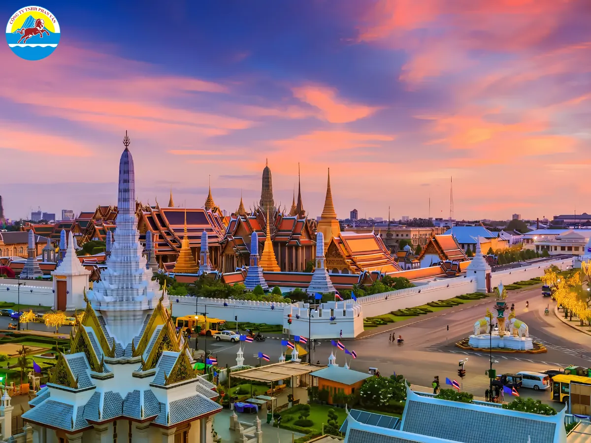 Tham quan cung điện hoàng gia tại Bangkok Thái Lan