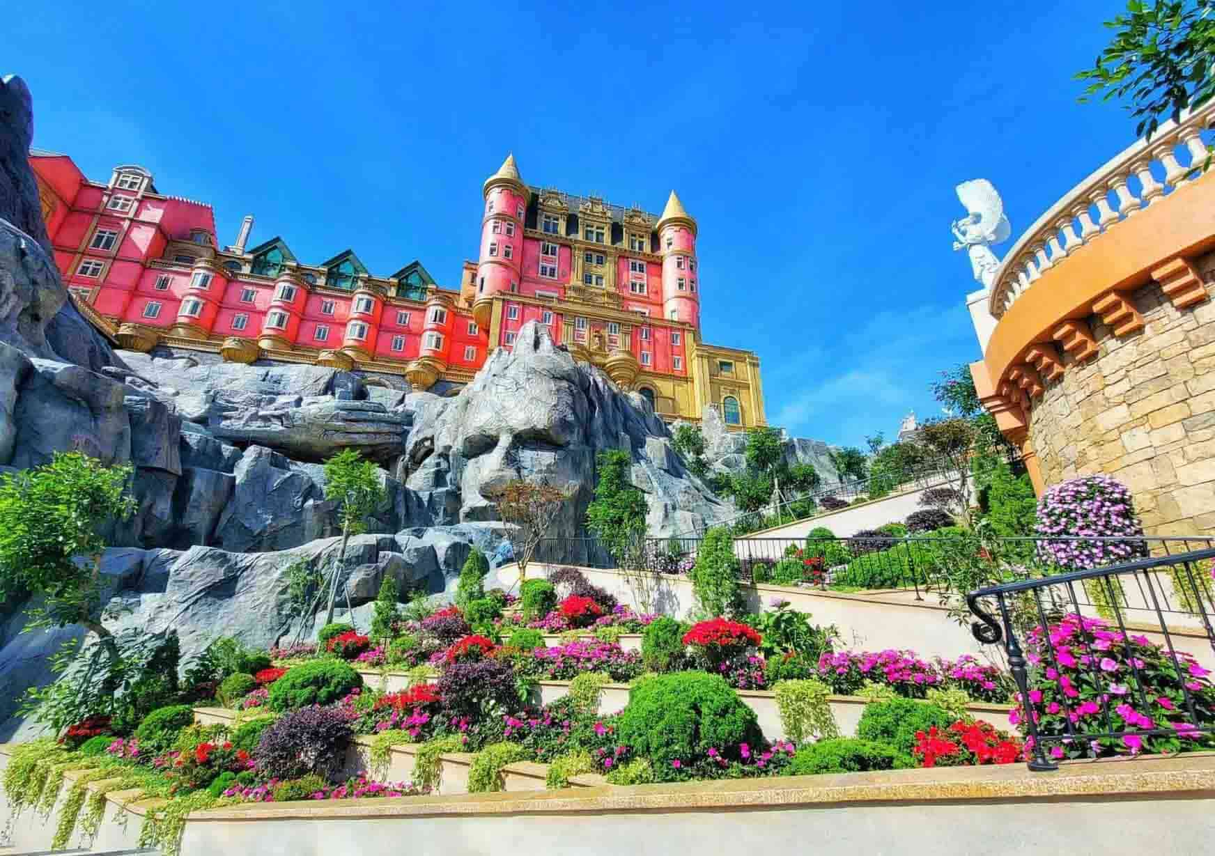 Cùng nhau thưởng thức cảnh đẹp của Bà Nà Hills