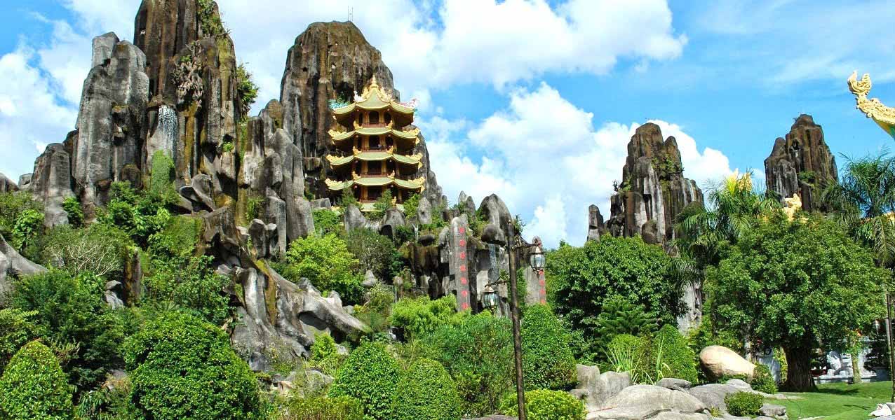 Tham quan Làng đá Mỹ nghệ Non Nước