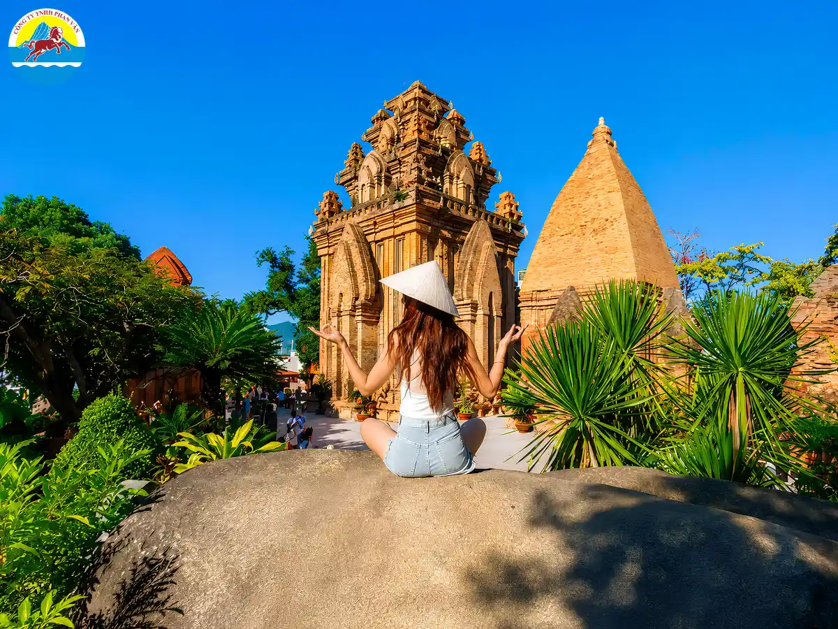 Tháp Bà Ponagar